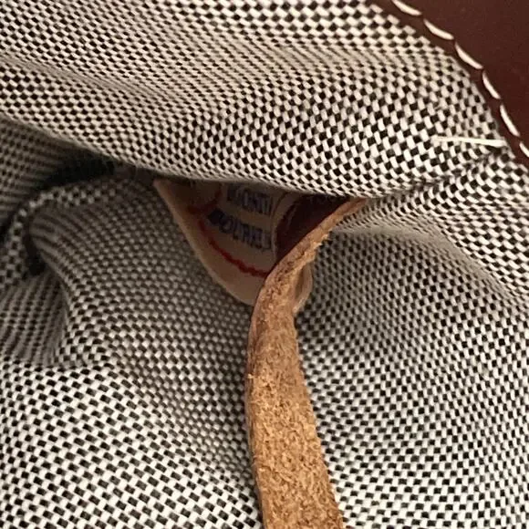 Dooney & Bourke HP65C Double Pocket Tote Hunter NWT Serial K6253580 - Picture 13 of 14